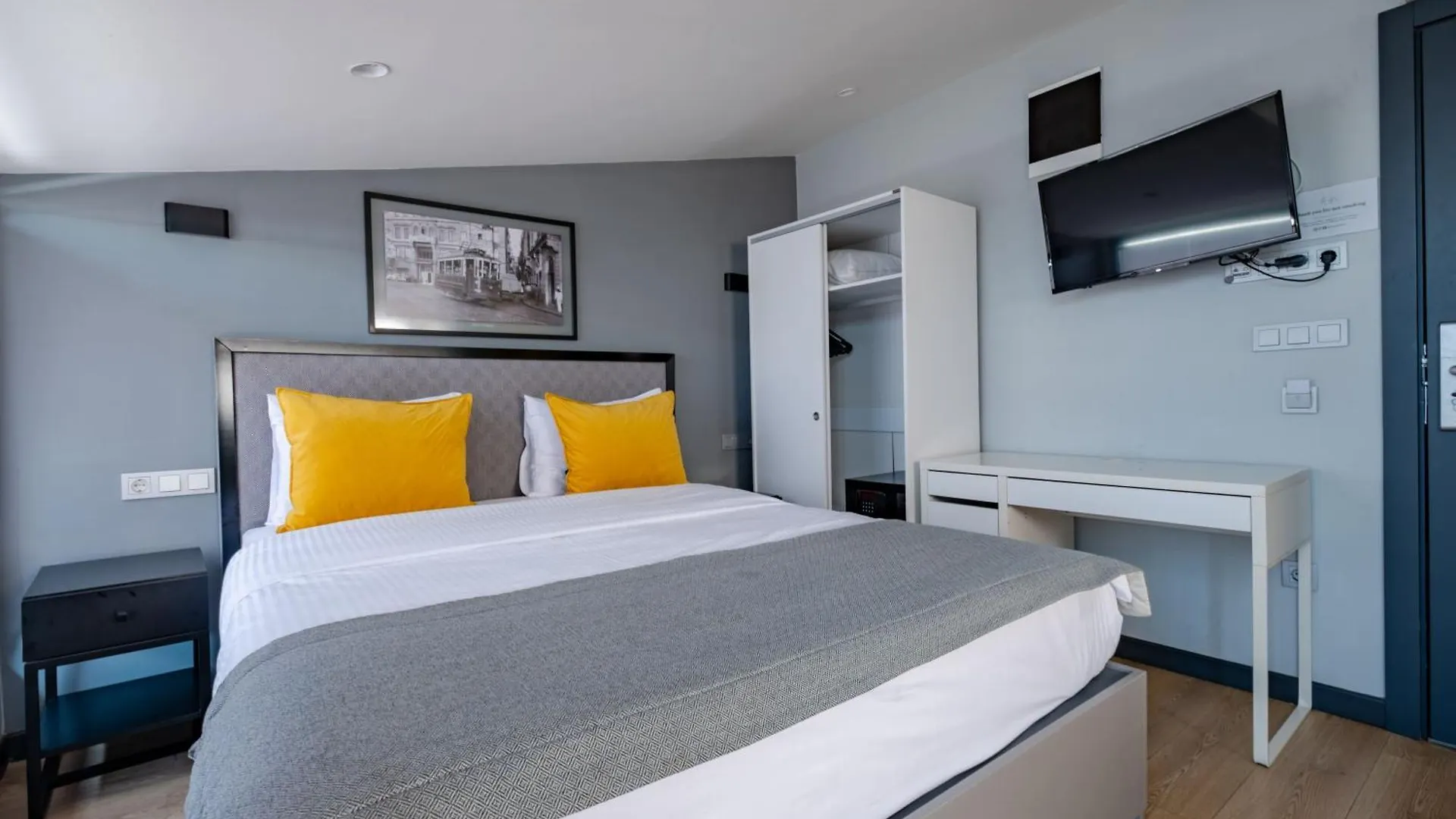 The Row Taksim Hotel Istanbul